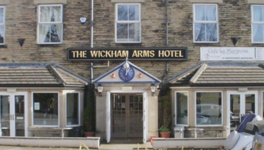 Picture shows the front of the Wickham Arms Hotel